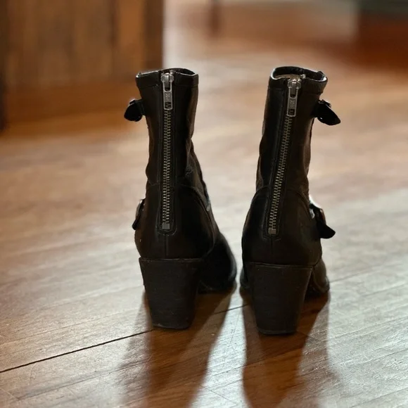 Frye buckle boots 7 1/2 with rear zipper - Picture 3 of 7